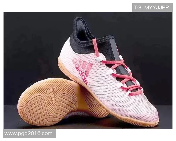 足球鞋钉分类详解及选择指南助你提升场上表现